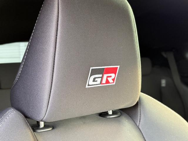 この車輛は☆禁煙車☆で使用されてました！特に気になる“ニオイ”も無く、室内はとっても快適です！入庫後、内外装とも丁寧にクリーニングを実施してますので、とても清潔です！状態の良さは、ぜひ店頭でご確認を！