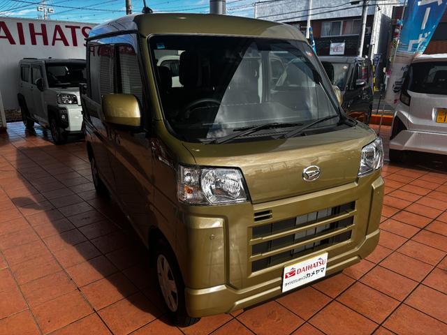 ハイゼットカーゴ デッキバンＧ　ワンオーナー　禁煙　スマートキー　両側スライドドア　前側パワーウィンドー　電動格納ドアミラー　ルーフコンソール　衝突被害軽減ブレーキ　クリアランスソナー　アイドリングストップ　エアコン　パワステ（14枚目）