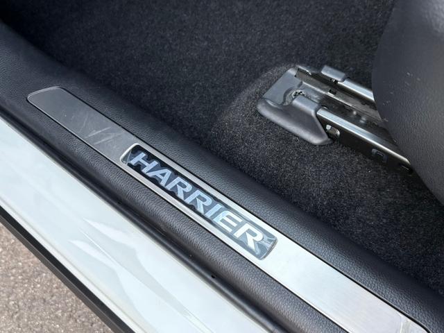 ハリアーハイブリッド Ｇ　１オーナー★禁煙車★８型ナビ★バックカメラ★ＥＴＣ２．０★ＡｐｐｌｅＣａｒｐｌａｙ＆ａｎｄｒｏｉｄａｕｔｏ対応★ハーフレザーシート★運転席パワーシート★ミラー内臓前後ドラレコ★ハイブリッド車★ＵＳＢ（34枚目）