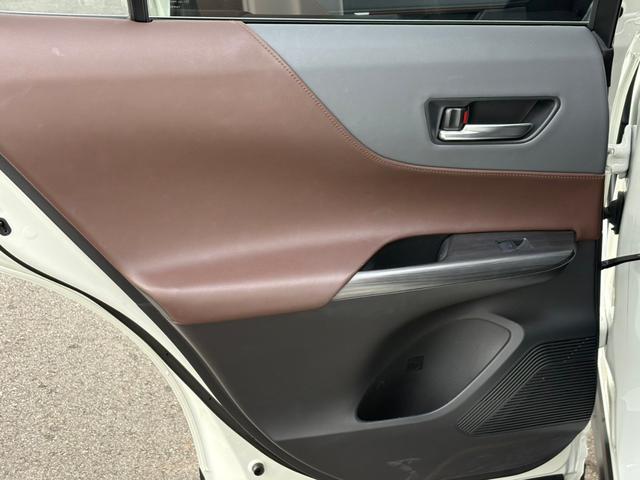 ハリアーハイブリッド Ｇ　１オーナー★禁煙車★８型ナビ★バックカメラ★ＥＴＣ２．０★ＡｐｐｌｅＣａｒｐｌａｙ＆ａｎｄｒｏｉｄａｕｔｏ対応★ハーフレザーシート★運転席パワーシート★ミラー内臓前後ドラレコ★ハイブリッド車★ＵＳＢ（48枚目）