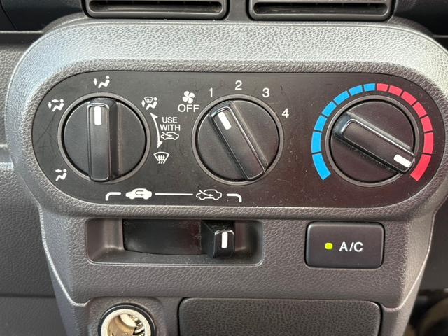 アクティトラック ＳＤＸ　２ＷＤ★５ＭＴ★キーレス★パワーウィンドウ★パワステ★エアコン★スタンダード鳥居★荷台マット（13枚目）