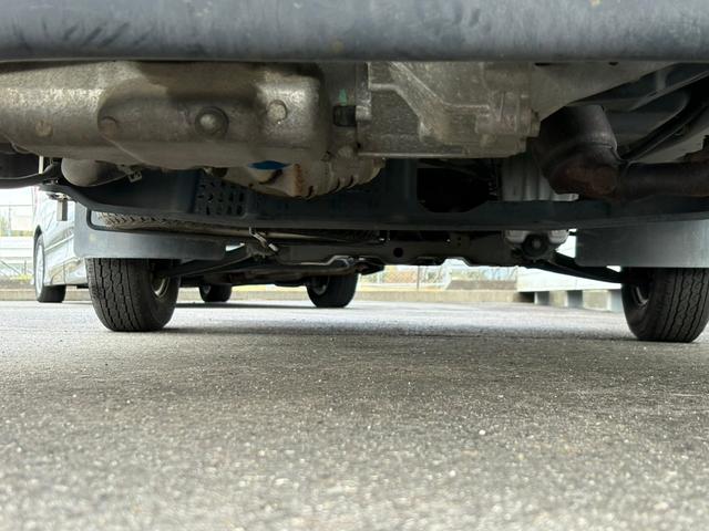アクティトラック ＳＤＸ　２ＷＤ★５ＭＴ★キーレス★パワーウィンドウ★パワステ★エアコン★スタンダード鳥居★荷台マット（25枚目）