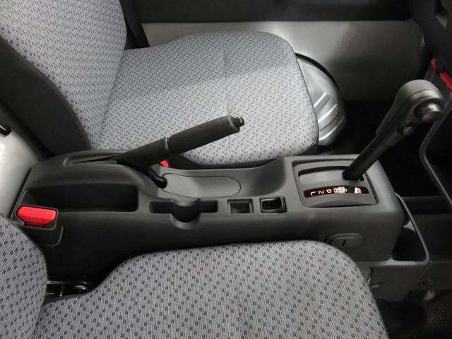 キャリイトラック ＫＣエアコン・パワステ　届出済未使用車　２ＷＤ　４速オートマチック（24枚目）