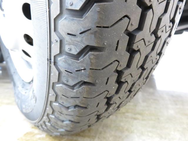 キャリイトラック ＫＣエアコン・パワステ　届出済未使用車　２ＷＤ　４速オートマチック（33枚目）