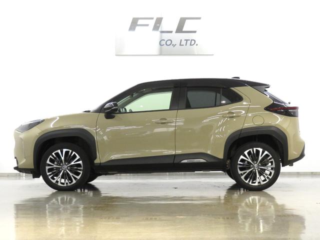 ヤリスクロス Ｚ　メーカー純正マルチメディア・ワンオーナー（7枚目）