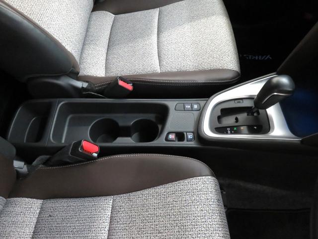 ヤリスクロス Ｚ　メーカー純正マルチメディア・ワンオーナー（25枚目）