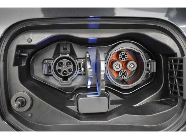 アウトランダーPHEV P スマホナビ TV 電動サンルーフ AC100V電源 E-アシスト シートヒータ バックモニター パワーリアゲート オートエアコン PWシート 寒冷地仕様 パーキングセンサー LEDヘッドランプ アルミ(10枚目)