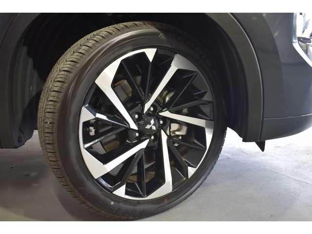 アウトランダーPHEV P スマホナビ TV 電動サンルーフ AC100V電源 E-アシスト シートヒータ バックモニター パワーリアゲート オートエアコン PWシート 寒冷地仕様 パーキングセンサー LEDヘッドランプ アルミ(19枚目)