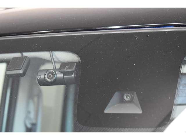 デリカミニ G プレミアム 弊社FCレンタカー Mナビ TV マイパイロット LED Aクルコン シートヒーター ETC ベンチシート エアコン コーナーセンサー パワステ アルミホイール キーレスエントリー エアバッグ ABS(5枚目)