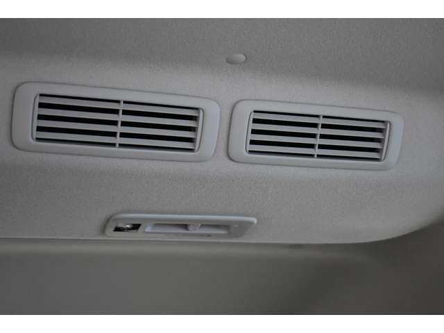 デリカミニ G プレミアム 弊社FCレンタカー Mナビ TV マイパイロット LED Aクルコン シートヒーター ETC ベンチシート エアコン コーナーセンサー パワステ アルミホイール キーレスエントリー エアバッグ ABS(14枚目)