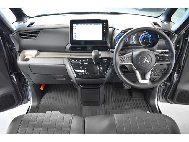 デリカミニ T プレミアム リミテッドエディション 弊社社有車 Mナビ TV マイパイロット (3枚目)