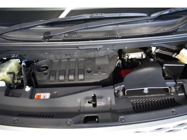 デリカD:5 G パワーパッケージ 弊社社有車 Mナビ TV Bカメラ 左右パワスラ パワートランク エコモード パワーシート ヒーター クルコン オートエアコン 4WD 3列シート キーレスエントリー ナビTV インテリキ ターボ(19枚目)