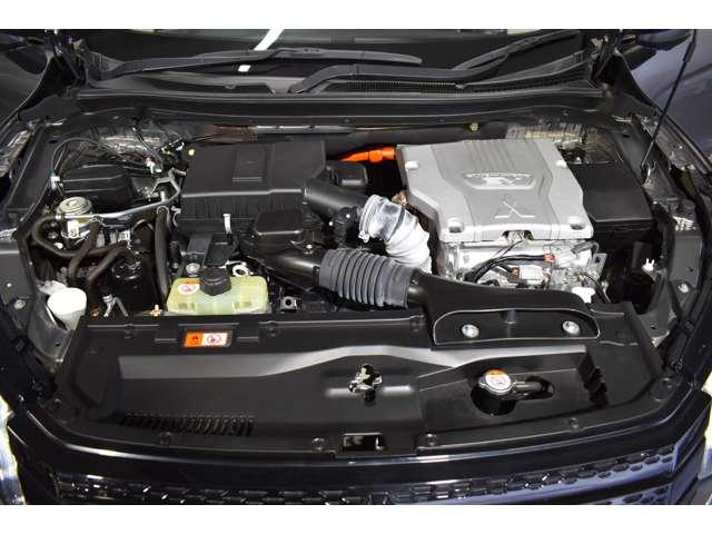 エクリプスクロスPHEV P スマホ連携ナビTV 全方位カメラ AC100V電源 360度カメラ 地デジ ABS LEDランプ クルコン バックカメラ ソナー 寒冷地仕様車 ETC 4WD ナビTV 盗難防止 フルオートエアコン(19枚目)