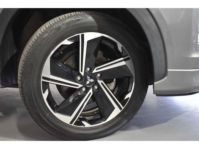 エクリプスクロスPHEV P スマホ連携ナビTV 全方位カメラ AC100V電源 360度カメラ 地デジ ABS LEDランプ クルコン バックカメラ ソナー 寒冷地仕様車 ETC 4WD ナビTV 盗難防止 フルオートエアコン(20枚目)