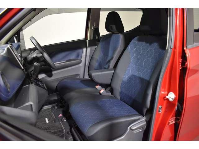 eKクロス G Mナビ TV デジタルミラー 衝突被害軽減 アラウンドビューカメラ エアバッグ アイスト Sヒーター LED スマートキー クリアランスソナー フルセグTV オートエアコン メモリーナビ ナビTV(5枚目)