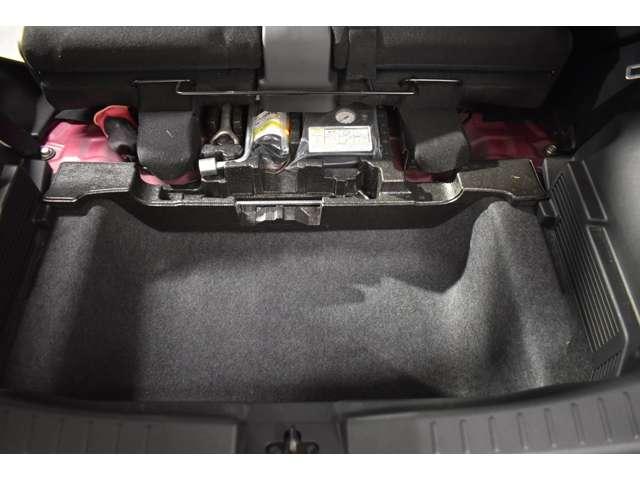 eKクロス G Mナビ TV デジタルミラー 衝突被害軽減 アラウンドビューカメラ エアバッグ アイスト Sヒーター LED スマートキー クリアランスソナー フルセグTV オートエアコン メモリーナビ ナビTV(16枚目)