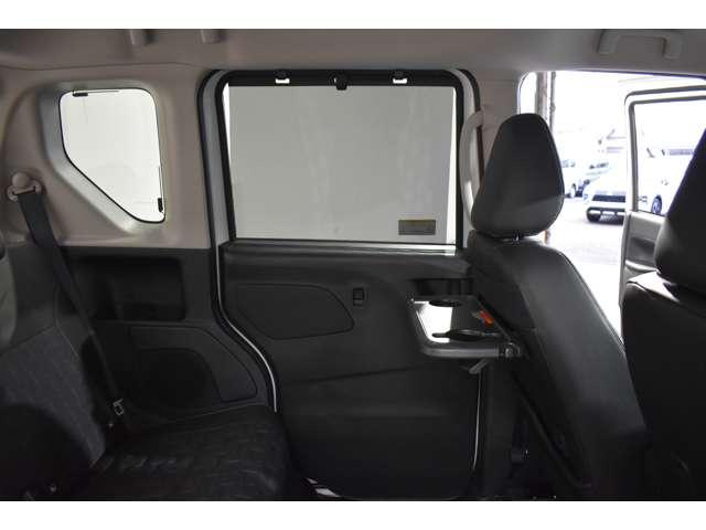 デリカミニ Ｔ　プレミアム　弊社社有車　Ｍナビ　ＴＶ　マイパイロット　衝突軽減装置　ターボエンジン　ナビＴＶ　寒冷地　パワステ　フルタイム４ＷＤ　エアバッグ　ＬＥＤヘッド　ＥＳＣ　サイドカメラ　クルコン　インテリキー　キーフリー（12枚目）