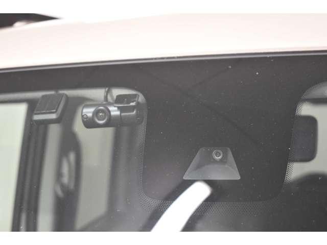 デリカミニ Ｇ　プレミアム　弊社ＦＣレンタカー　Ｍナビ　ＴＶ　マイパイロット　ＬＥＤ　Ａクルコン　シートヒーター　ＥＴＣ　ベンチシート　エアコン　コーナーセンサー　パワステ　アルミホイール　キーレスエントリー　エアバッグ　ＡＢＳ（6枚目）