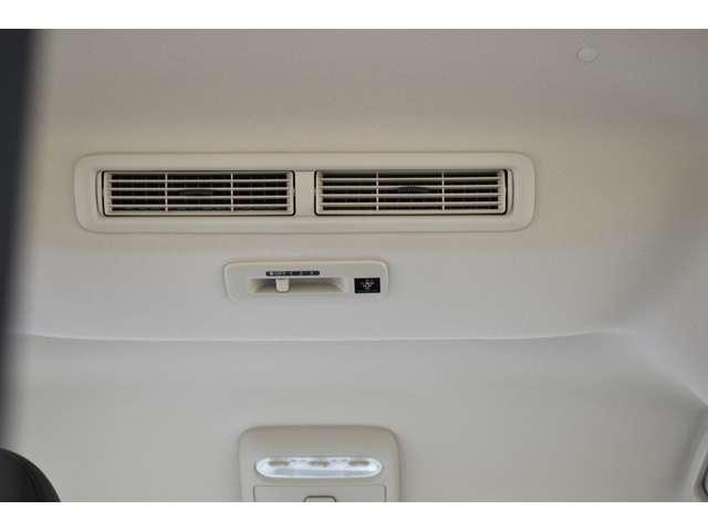 デリカミニ Ｇ　プレミアム　弊社社有車　Ｍナビ　ＴＶ　マイパイロット　バックモニター　サイドカメラ　フロントカメラ　ＬＥＤヘッドライト　４ＷＤ　クルーズコントロール　アルミホイール　シートヒーター　スマートキー　オートエアコン（14枚目）