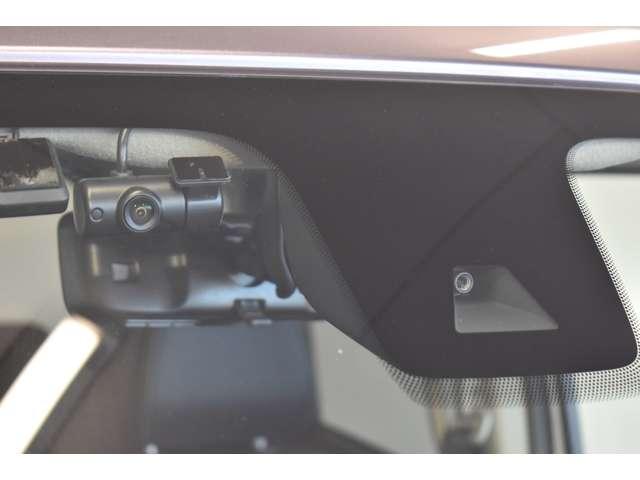 デリカミニ Ｇ　プレミアム　弊社ＦＣレンタカー　Ｍナビ　ＴＶ　マイパイロット　ＬＥＤ　Ａクルコン　シートヒーター　ＥＴＣ　ベンチシート　エアコン　コーナーセンサー　パワステ　アルミホイール　キーレスエントリー　エアバッグ　ＡＢＳ（6枚目）