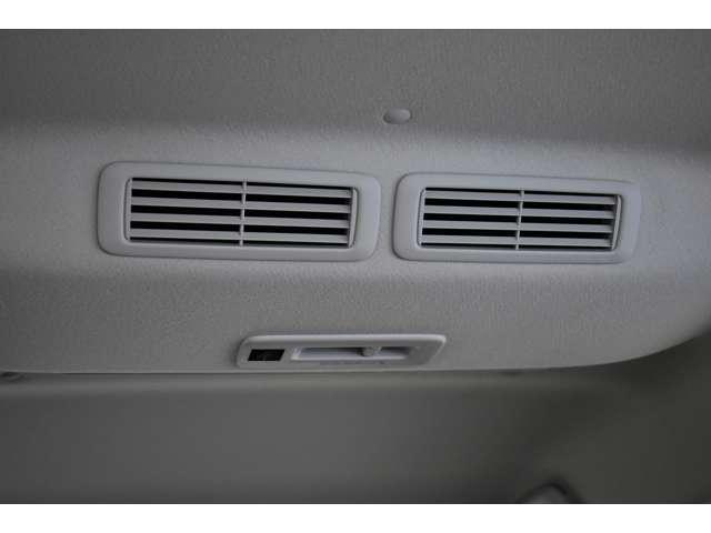 デリカミニ Ｇ　プレミアム　弊社ＦＣレンタカー　Ｍナビ　ＴＶ　マイパイロット　ＬＥＤ　Ａクルコン　シートヒーター　ＥＴＣ　ベンチシート　エアコン　コーナーセンサー　パワステ　アルミホイール　キーレスエントリー　エアバッグ　ＡＢＳ（15枚目）