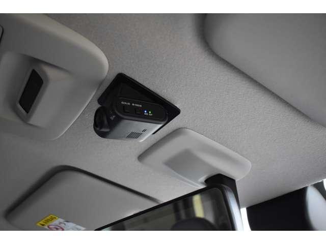 デリカミニ Ｔ　プレミアム　車歴レンタ　マイパイロット　前後ドラレコ　ＥＴＣ車載器　フルセグＴＶ　ＬＥＤランプ　クルコン　キーレスエントリー　ＡＢＳ　エアバッグ　パワステ　ベンチシート　オートエアコン　ターボ車　フロントカメラ（7枚目）