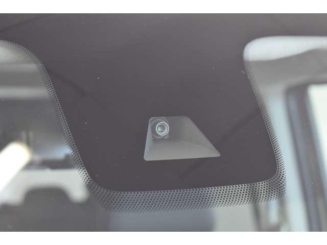 デリカミニ Ｔ　プレミアム　弊社社有車　Ｍナビ　ＴＶ　マイパイロット　フルセグＴＶ　ＬＥＤランプ　クルコン　キーレスエントリー　ＡＢＳ　エアバッグ　パワステ　ベンチシート　オートエアコン　ターボ車　フロントカメラ　バックカメラ（6枚目）