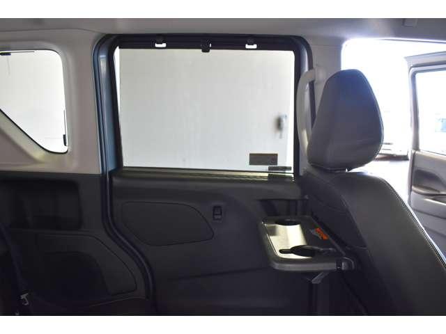 デリカミニ Ｔ　プレミアム　弊社社有車　Ｍナビ　ＴＶ　マイパイロット　フルセグＴＶ　ＬＥＤランプ　クルコン　キーレスエントリー　ＡＢＳ　エアバッグ　パワステ　ベンチシート　オートエアコン　ターボ車　フロントカメラ　バックカメラ（13枚目）