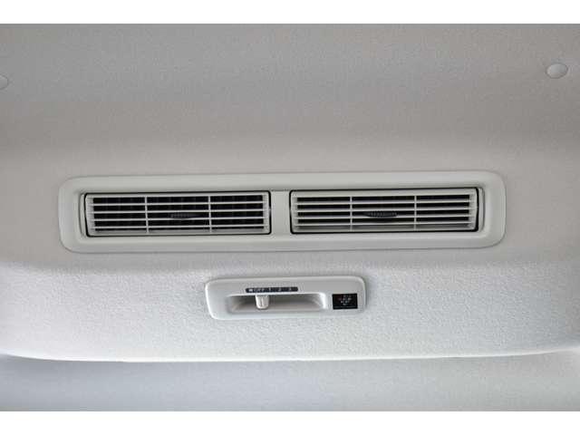 デリカミニ Ｔ　プレミアム　弊社社有車　Ｍナビ　ＴＶ　マイパイロット　フルセグＴＶ　ＬＥＤランプ　クルコン　キーレスエントリー　ＡＢＳ　エアバッグ　パワステ　ベンチシート　オートエアコン　ターボ車　フロントカメラ　バックカメラ（14枚目）