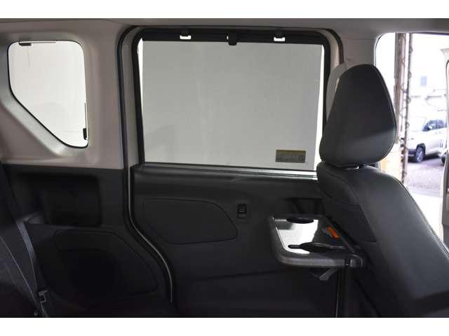 デリカミニ Ｔ　プレミアム　弊社社有車　Ｍナビ　ＴＶ　マイパイロット　衝突軽減装置　ターボエンジン　ナビＴＶ　寒冷地　パワステ　フルタイム４ＷＤ　エアバッグ　ＬＥＤヘッド　ＥＳＣ　サイドカメラ　クルコン　インテリキー　キーフリー（13枚目）