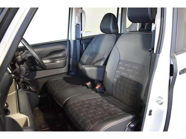 デリカミニ Ｇ　プレミアム　弊社社有車　Ｍナビ　ＴＶ　マイパイロット　ＬＥＤ　Ａクルコン　シートヒーター　ベンチシート　エアコン　コーナーセンサー　パワステ　アルミホイール　キーレスエントリー　エアバッグ　スマートキー　ＡＢＳ（5枚目）