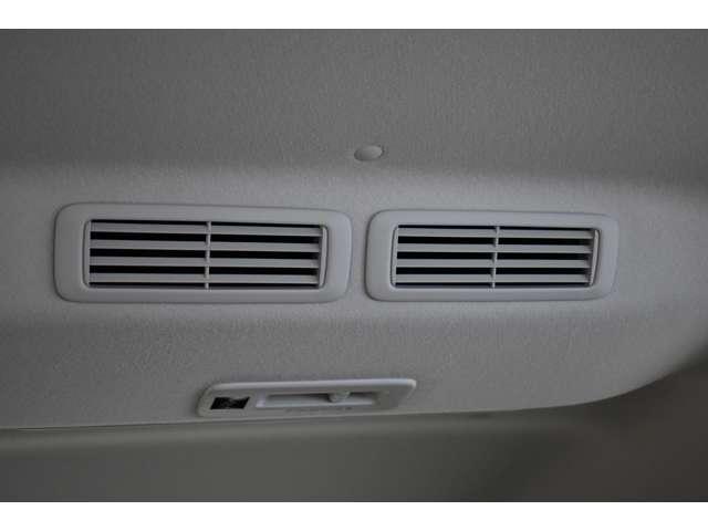 デリカミニ Ｇ　プレミアム　弊社社有車　Ｍナビ　ＴＶ　マイパイロット　ＬＥＤ　Ａクルコン　シートヒーター　ベンチシート　エアコン　コーナーセンサー　パワステ　アルミホイール　キーレスエントリー　エアバッグ　スマートキー　ＡＢＳ（13枚目）