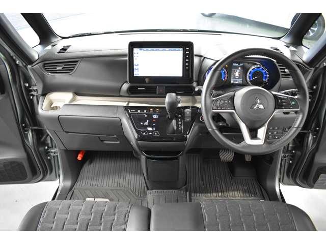 デリカミニ T プレミアム 弊社社有車 Mナビ TV マイパイロット フルセグTV LEDランプ クルコン キーレスエントリー ABS エアバッグ パワステ ベンチシート オートエアコン ターボ車 フロントカメラ バックカメラ(3枚目)