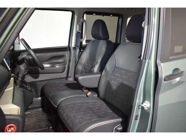 デリカミニ T プレミアム 弊社社有車 Mナビ TV マイパイロット フルセグTV LEDランプ クルコン キーレスエントリー ABS エアバッグ パワステ ベンチシート オートエアコン ターボ車 フロントカメラ バックカメラ(4枚目)