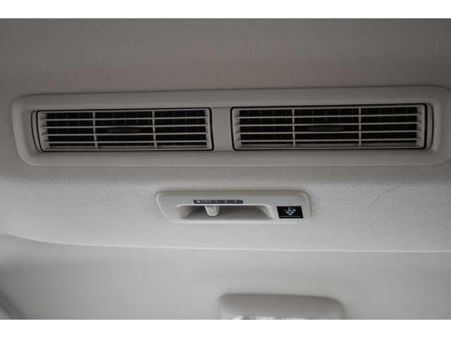 デリカミニ T プレミアム 弊社社有車 Mナビ TV マイパイロット フルセグTV LEDランプ クルコン キーレスエントリー ABS エアバッグ パワステ ベンチシート オートエアコン ターボ車 フロントカメラ バックカメラ(13枚目)