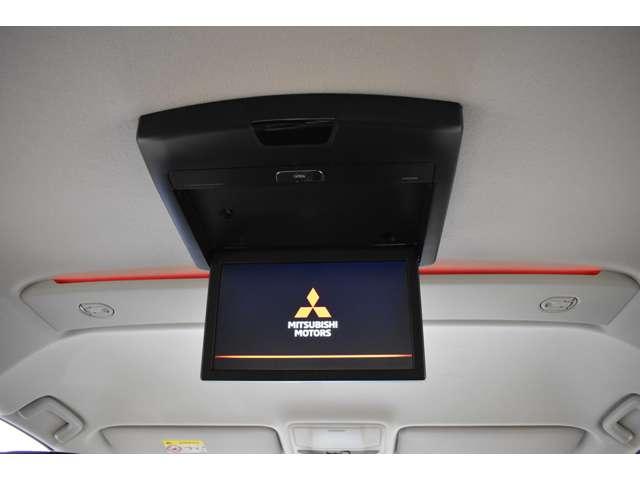 デリカD:5 P Mナビ TV 全方位カメラ 前後ドラレコ ETC Bモニター 地デジ LEDヘッドランプ ナビTV シートヒーター ETC 4WD 電動シ-ト 寒冷地仕様 メモリナビ ABS 3列 オートエアコン(9枚目)