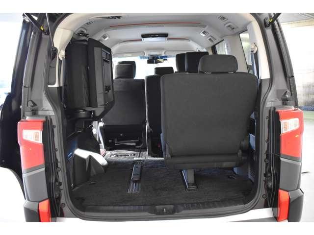 デリカD:5 P Mナビ TV 全方位カメラ 前後ドラレコ ETC Bモニター 地デジ LEDヘッドランプ ナビTV シートヒーター ETC 4WD 電動シ-ト 寒冷地仕様 メモリナビ ABS 3列 オートエアコン(16枚目)