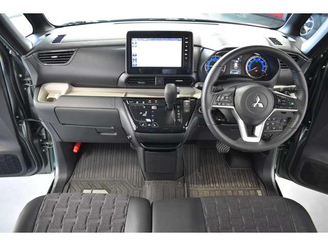 デリカミニ T プレミアム リミテッドエディション 弊社社有車 Mナビ TV マイパイロット (3枚目)