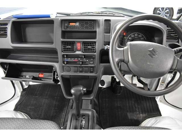 キャリイトラック ＫＣエアコン・パワステ　ＡＣ　運転席エアバック　パワステ（3枚目）