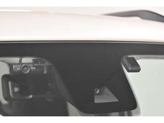 �ǥ����顼�֤ʤ�ǤϤμ֤��餪�㤤���䤹���֤ޤǼ��·���Ƥ���Τ���Ź�����Ҥμ����Ǥ��� 5