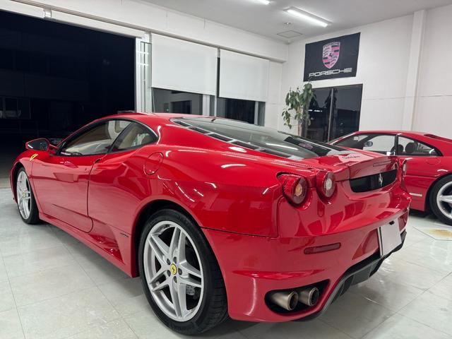 Ｆ４３０ Ｆ１　ディーラー車　左ハンドル（7枚目）