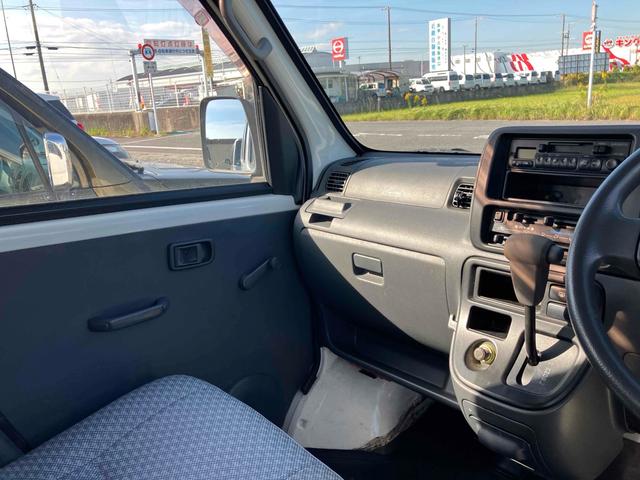 ハイゼットカーゴ クルーズ 軽バン AT 両側スライドドア エアコン パワーステアリング 運転席エアバッグ 助手席エアバッグ カセット(19枚目)