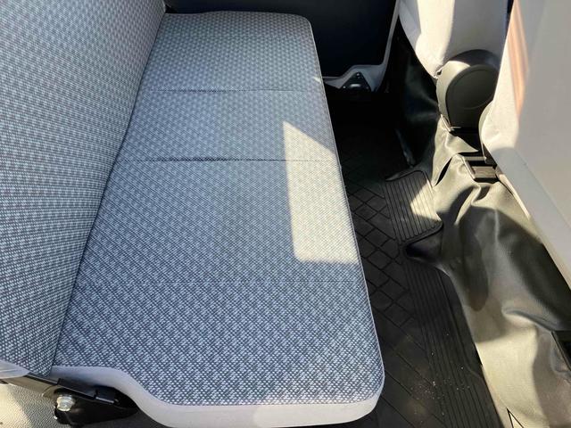 ハイゼットカーゴ クルーズ 軽バン AT 両側スライドドア エアコン パワーステアリング 運転席エアバッグ 助手席エアバッグ カセット(22枚目)