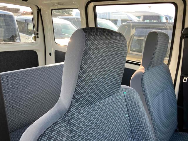 ハイゼットカーゴ クルーズ 軽バン AT 両側スライドドア エアコン パワーステアリング 運転席エアバッグ 助手席エアバッグ カセット(25枚目)