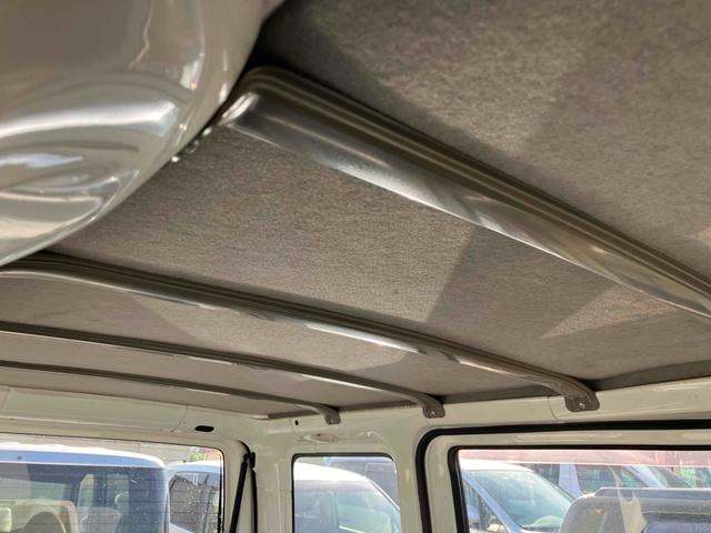 ハイゼットカーゴ クルーズ 軽バン AT 両側スライドドア エアコン パワーステアリング 運転席エアバッグ 助手席エアバッグ カセット(30枚目)