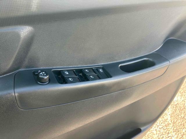 ピクシススペース カスタム X ドライブレコーダー TV HID スマートキー 電動格納ミラー ベンチシート CVT 盗難防止システム ABS CD Bluetooth 衝突安全ボディ エアコン パワーステアリング パワーウィンドウ(11枚目)