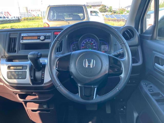 N-WGNカスタム G 衝突被害軽減システム オートライト スマートキー アイドリングストップ 電動格納ミラー ベンチシート CVT ESC CD ミュージックプレイヤー接続可 アルミホイール エアコン パワーステアリング(3枚目)