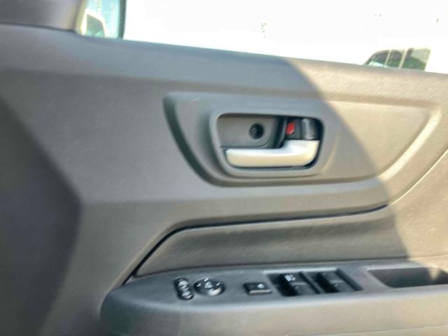 N-WGNカスタム G 衝突被害軽減システム オートライト スマートキー アイドリングストップ 電動格納ミラー ベンチシート CVT ESC CD ミュージックプレイヤー接続可 アルミホイール エアコン パワーステアリング(41枚目)