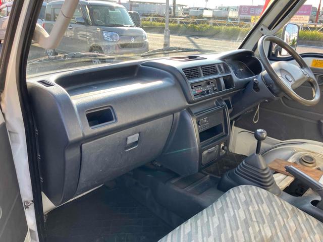 ハイゼットトラック ダンプ　ＭＴ　エアコン　パワーステアリング（19枚目）