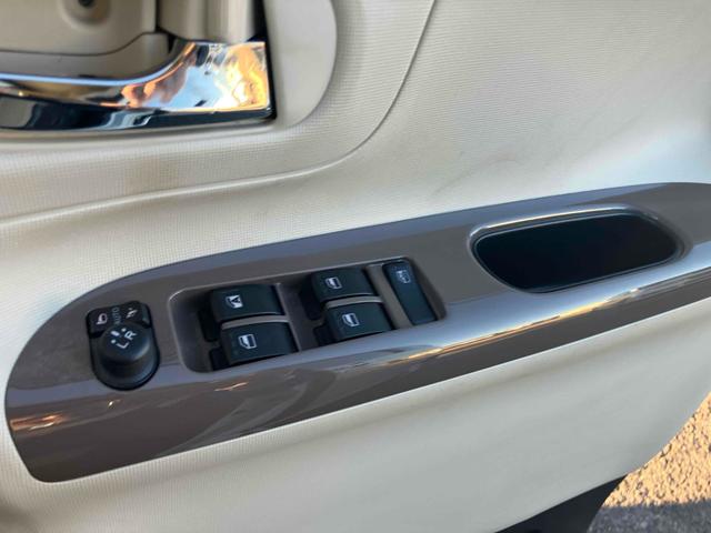 ムーヴキャンバス Ｇメイクアップリミテッド　ＳＡＩＩＩ　ＥＴＣ　両側電動スライドドア　衝突被害軽減システム　オートマチックハイビーム　オートライト　ＬＥＤヘッドランプ　スマートキー　アイドリングストップ　電動格納ミラー　シートヒーター　ベンチシート　ＣＶＴ（43枚目）